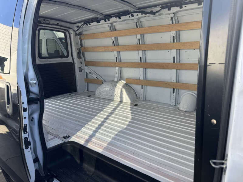 2018 Chevrolet Express 2500