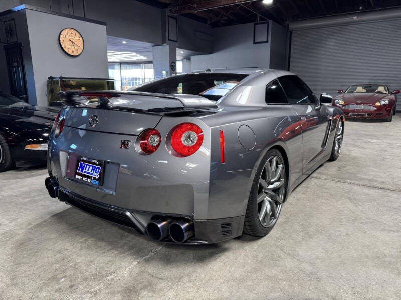 2012 Nissan GT-R Premium