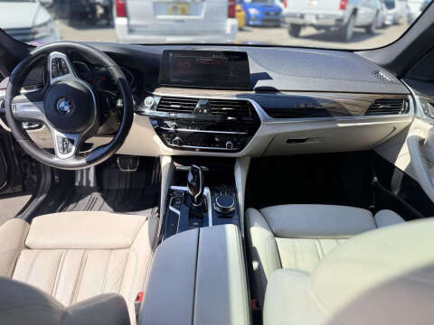 2020 BMW 5 Series 540i