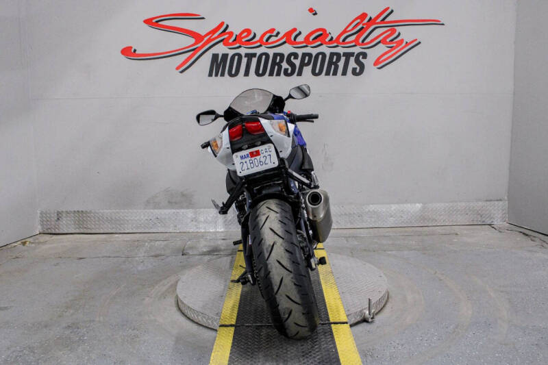 2011 Suzuki GSX-R750