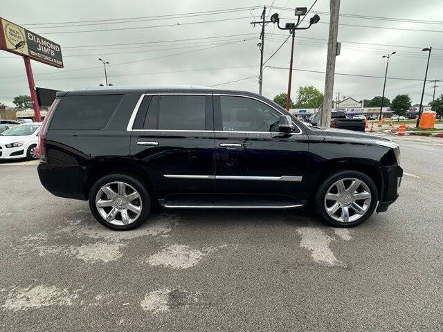 2020 Cadillac Escalade Luxury