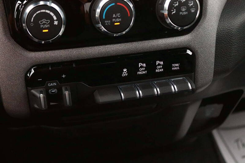 2026 RAM 1500 Warlock
