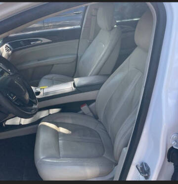 2018 Lincoln MKZ Select