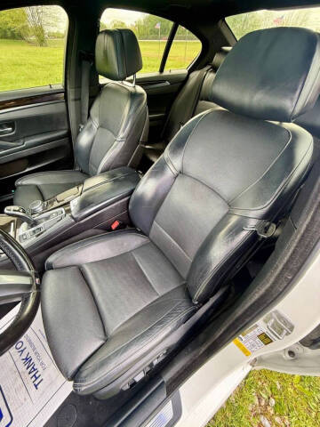 2016 BMW 5 Series 528i