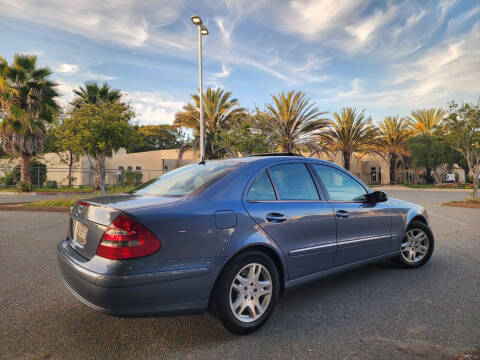 2005 Mercedes-Benz E-Class E 320