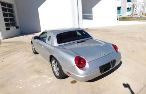 2005 Ford Thunderbird Deluxe