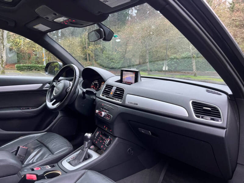 2017 Audi Q3 2.0T quattro Premium