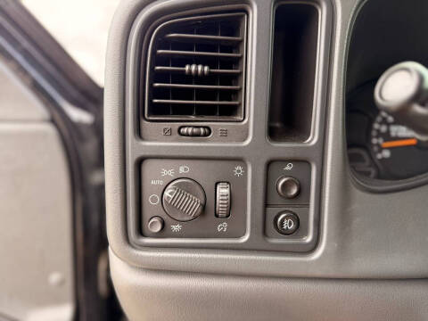2005 Chevrolet Silverado 1500 LS