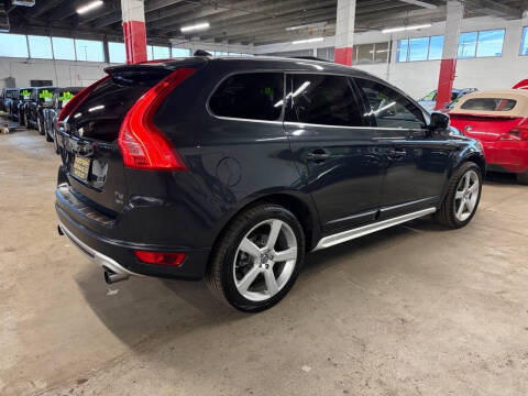 2012 Volvo XC60 T6 R-Design Platinum