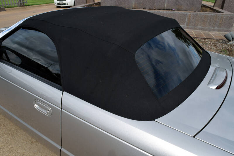 2004 Ford Thunderbird Deluxe