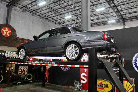 2004 Jaguar XJR