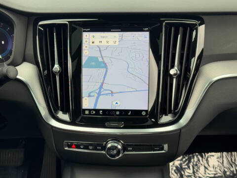 2024 Volvo S60 B5 Plus Black Edition