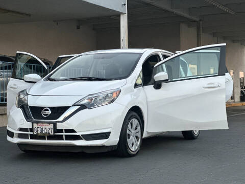 2017 Nissan Versa Note SV