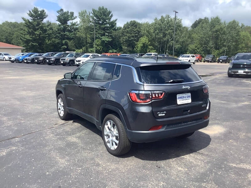 2022 Jeep Compass Latitude Lux