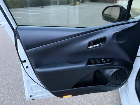 2021 Toyota Prius Prime XLE