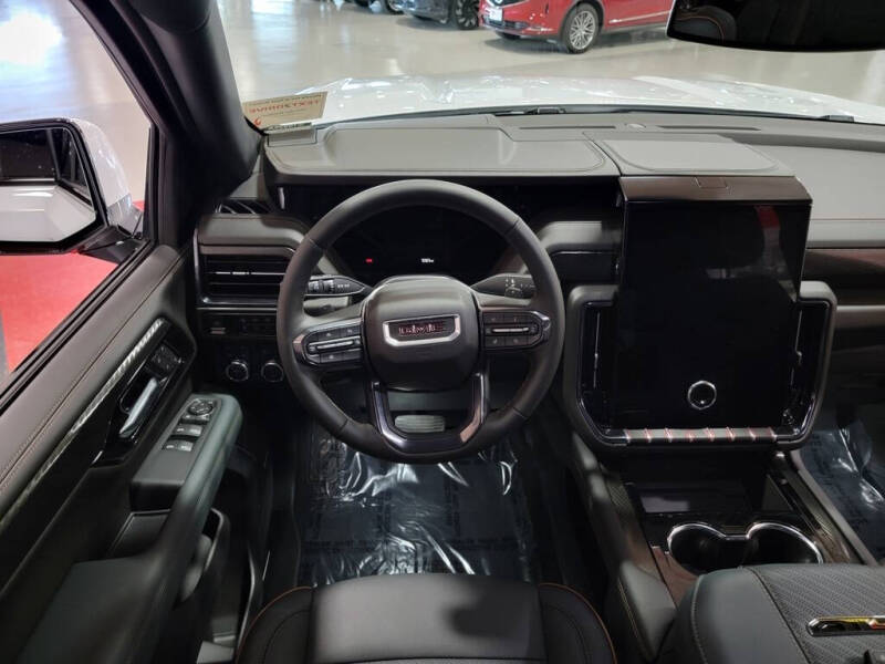 2025 GMC Yukon XL AT4