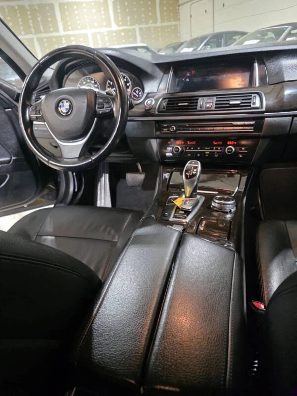 2016 BMW 5 Series 535i