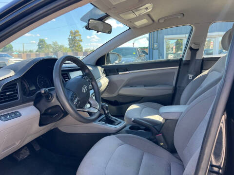 2019 Hyundai Elantra SEL