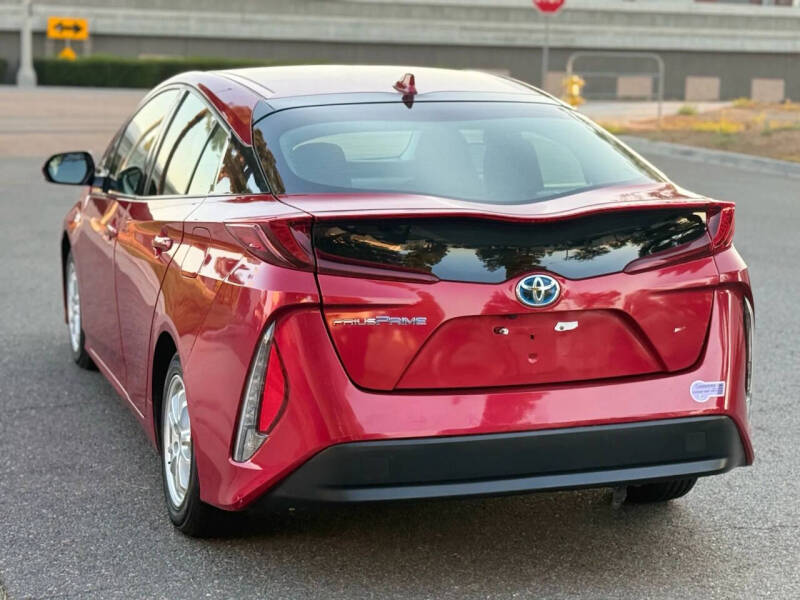 2019 Toyota Prius Prime