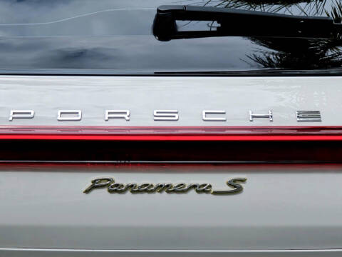 2015 Porsche Panamera S E-Hybrid