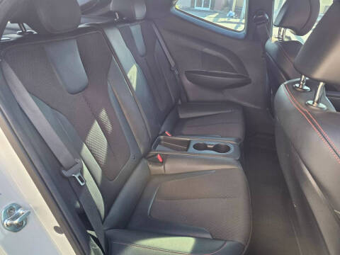 2019 Hyundai Veloster