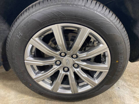 2022 Cadillac XT4 Premium Luxury