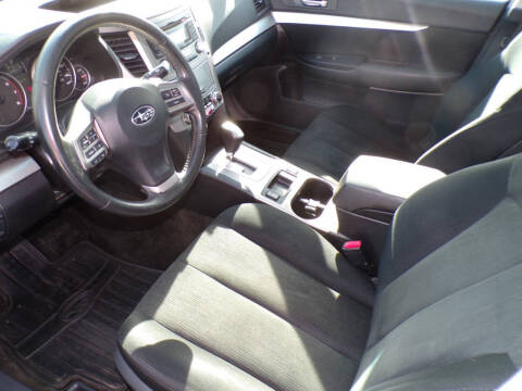 2013 Subaru Legacy 2.5i Premium