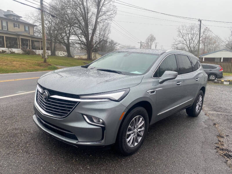 2023 Buick Enclave Essence