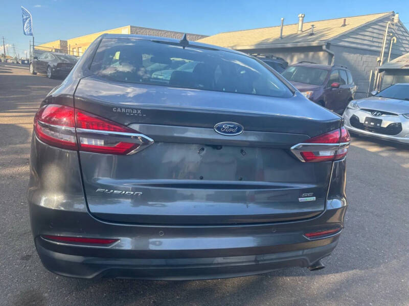 2019 Ford Fusion SE