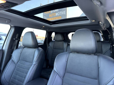 2023 Mitsubishi Outlander PHEV SE