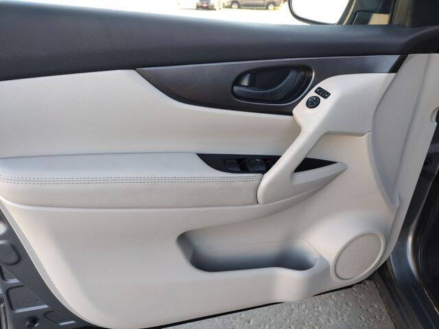 2017 Nissan Rogue Sport S