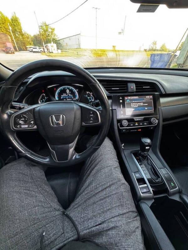 2018 Honda Civic EX-L w/Navi