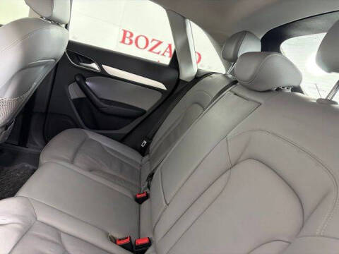 2016 Audi Q3 2.0T quattro Premium Plus