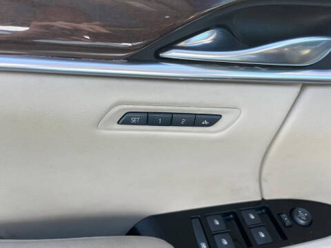 2013 Cadillac XTS Luxury Collection