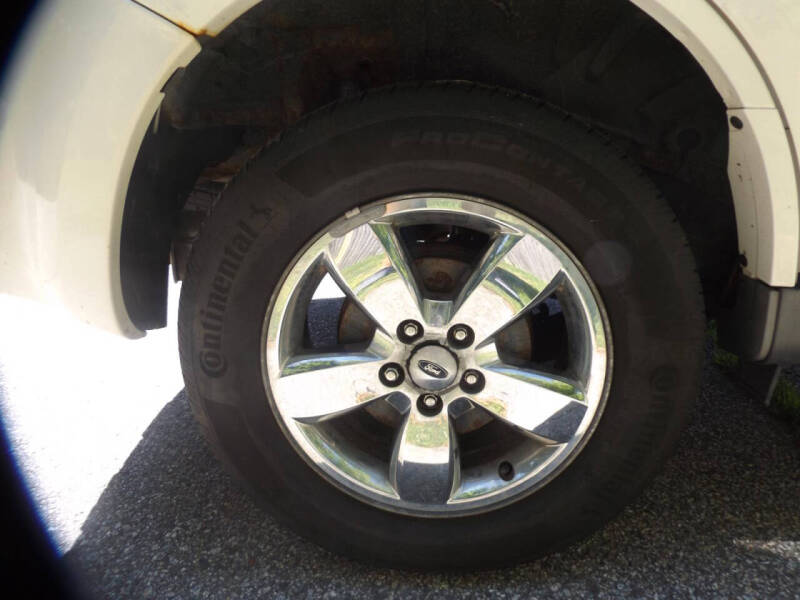 2009 Ford Escape XLT