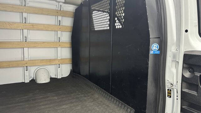 2023 Chevrolet Express 2500