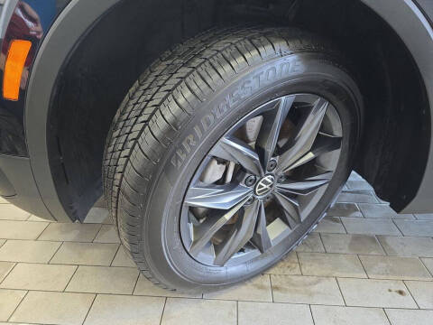 2023 Volkswagen Tiguan SE