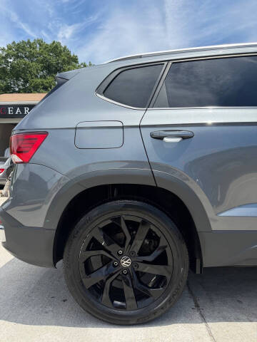 2023 Volkswagen Taos SE