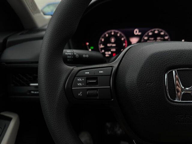 2025 Honda Accord SE