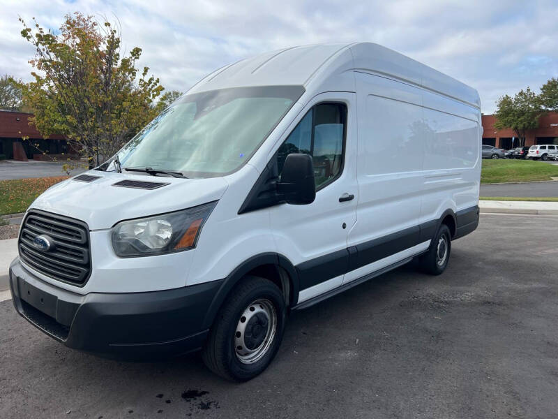 2016 Ford Transit Base photo 2