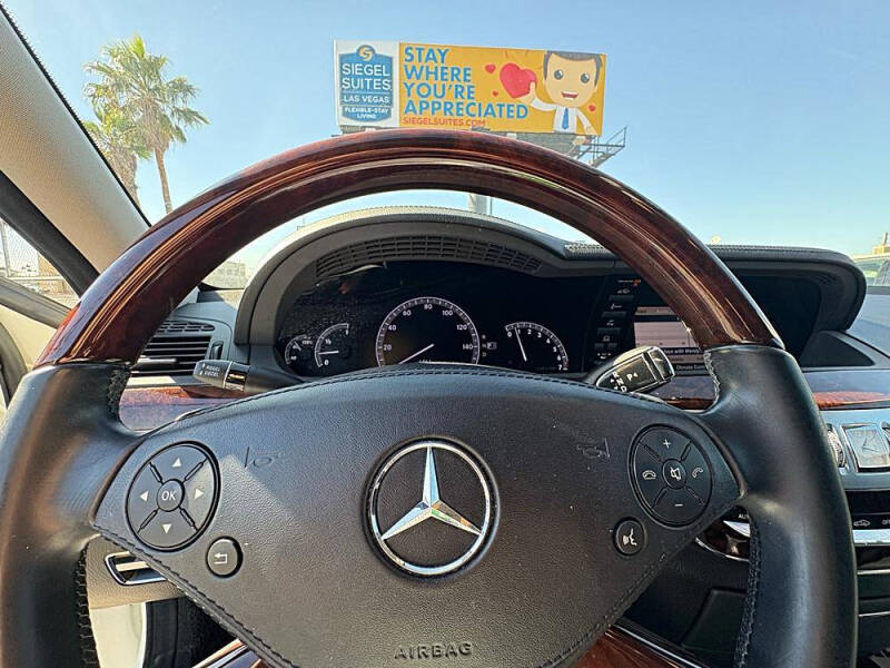 2013 Mercedes-Benz S-Class S 550