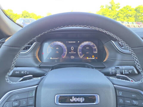 2026 Jeep Grand Cherokee Laredo X