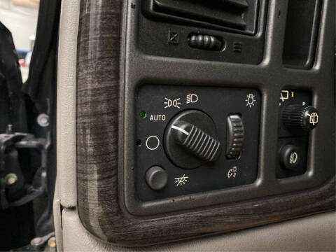 2003 GMC Yukon Denali