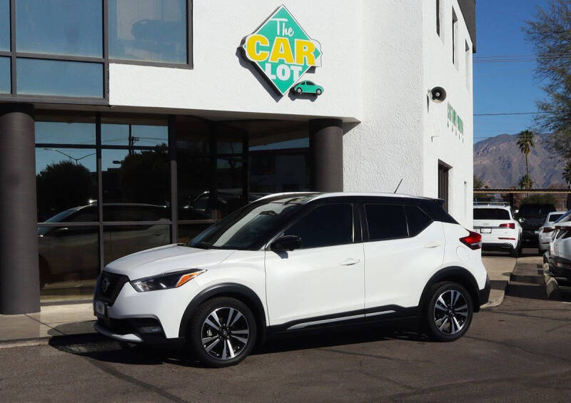 2020 Nissan Kicks SR