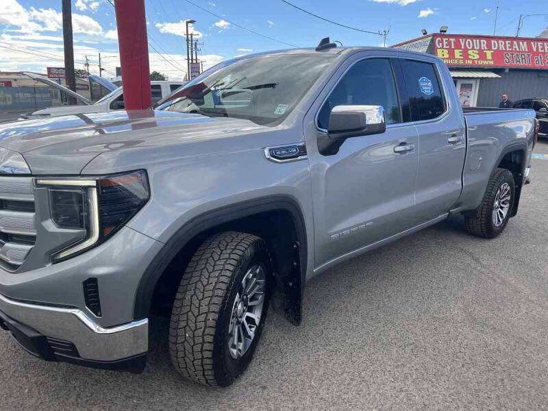 2023 GMC Sierra 1500 SLE