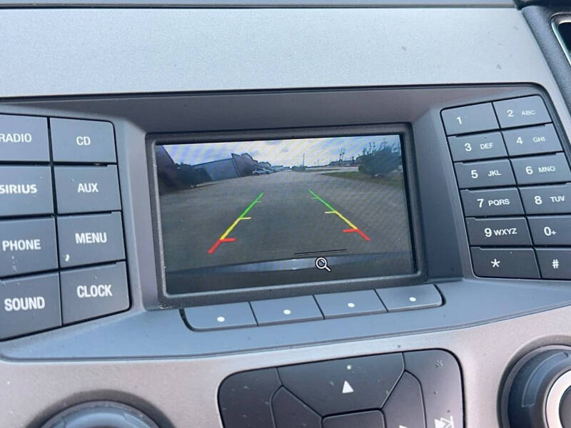 2019 Ford Taurus SE