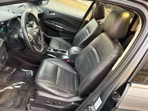 2014 Ford Escape Titanium