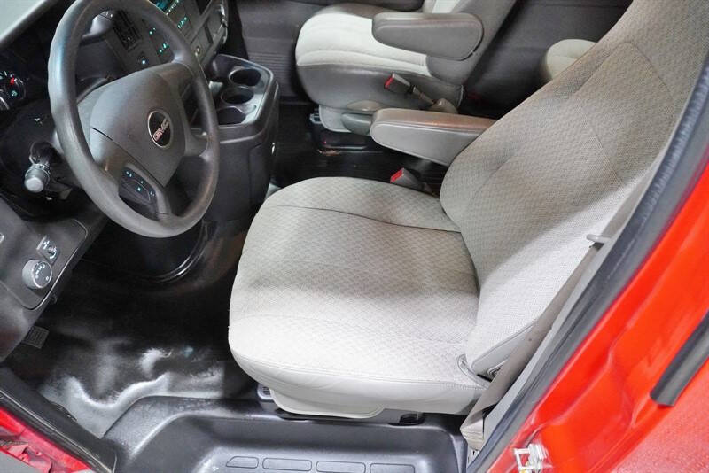 2017 GMC Savana LS 3500