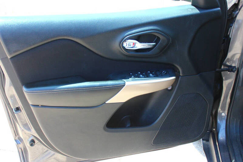 2018 Jeep Cherokee Latitude