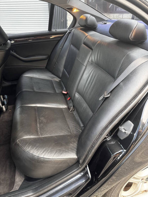 2002 BMW 3 Series 330i